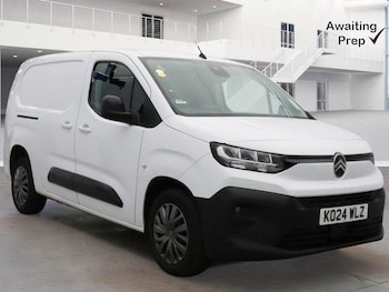 Used Citroen Berlingo 2024 for sale - 76499311: Photo