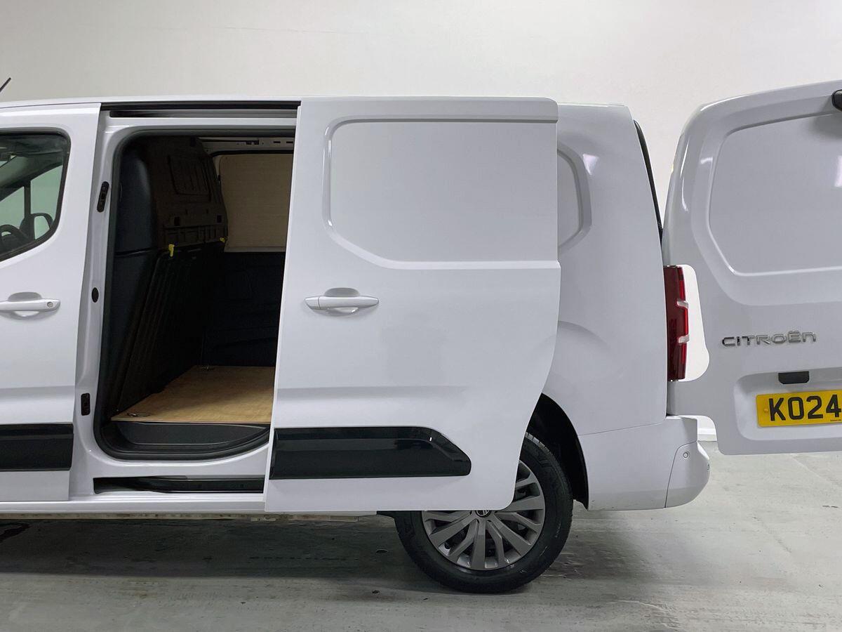 Used Citroen Berlingo 2024 for sale - 76499311: Photo 20