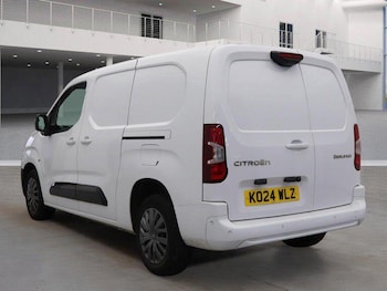 Used Citroen Berlingo 2024 for sale - 76499311: Photo
