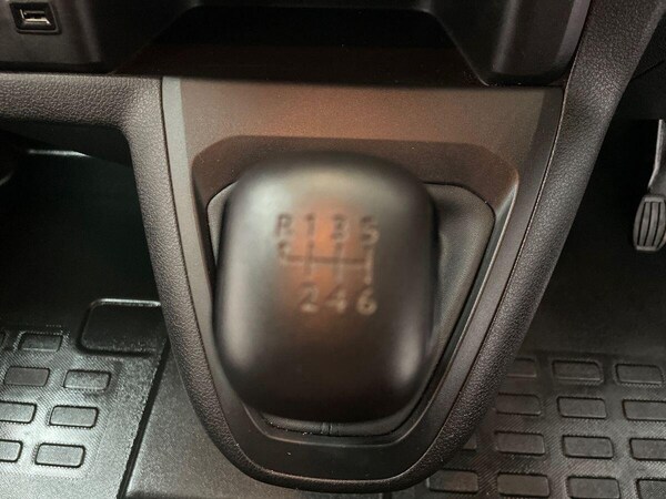 Used Vauxhall Vivaro 2023 for sale - 75186291: Photo 19