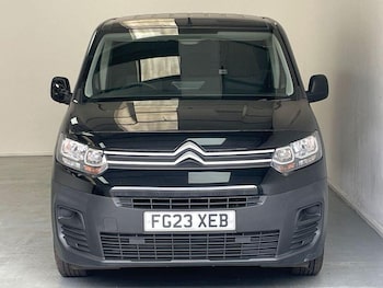 Used Citroen Berlingo 2023 for sale - 79267963: Photo