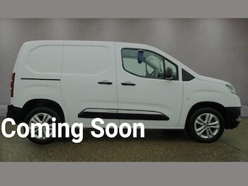 Toyota PROACE CITY feature image