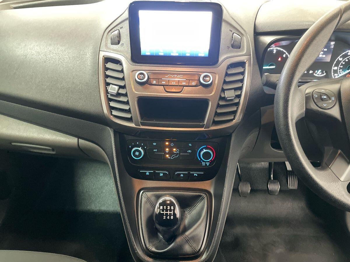 Used Ford Transit Connect 2023 for sale - 75964668: Photo 17