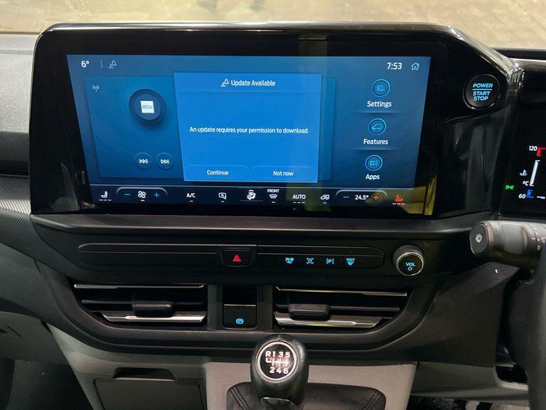 Used Ford Transit Custom 2024 for sale - 77550417: Photo 5