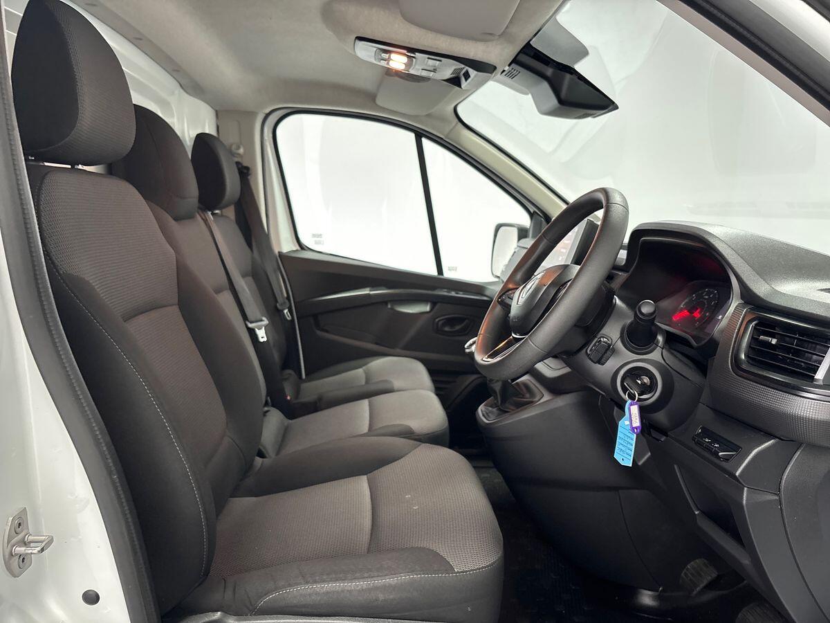 Used Renault Trafic 2023 for sale - 76839707: Photo 11