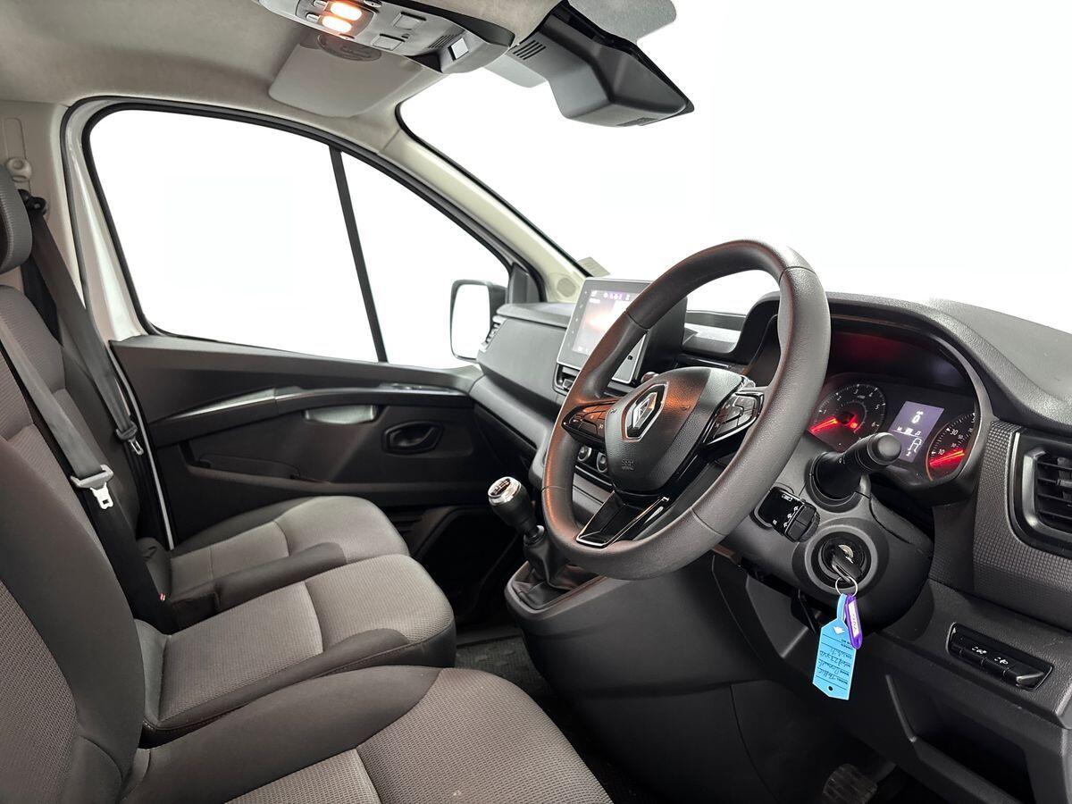 Used Renault Trafic 2023 for sale - 76839707: Photo 12