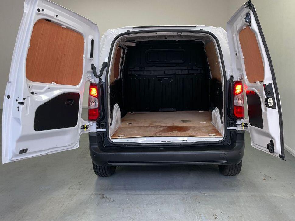 Used Vauxhall Combo 2024 for sale - 76995492: Photo 9