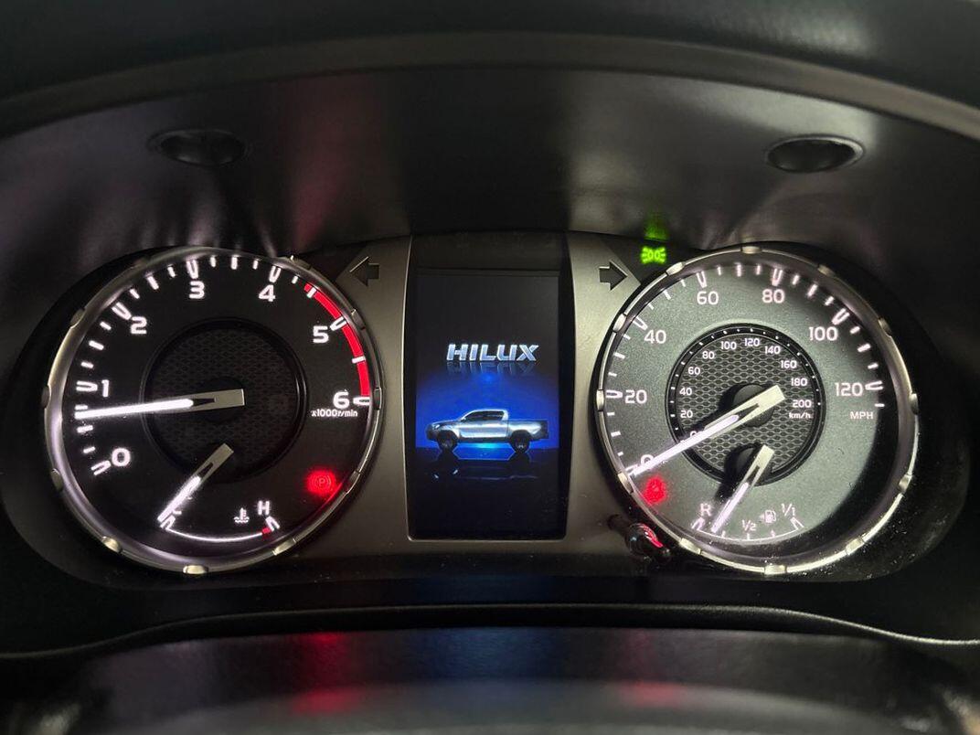 Used Toyota Hilux 2021 for sale - 77455750: Photo 15