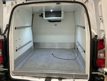 Used Peugeot Partner 2021 for sale - 79552952: Photo