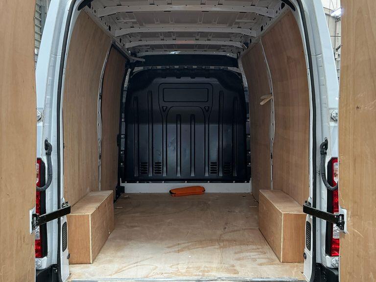 Used Nissan Interstar for sale - 78072084: Photo 3