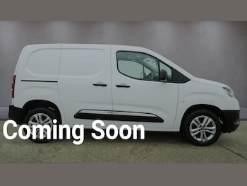 Toyota PROACE CITY feature image