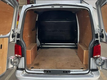 Used Volkswagen Transporter 2022 for sale - 79269013: Photo