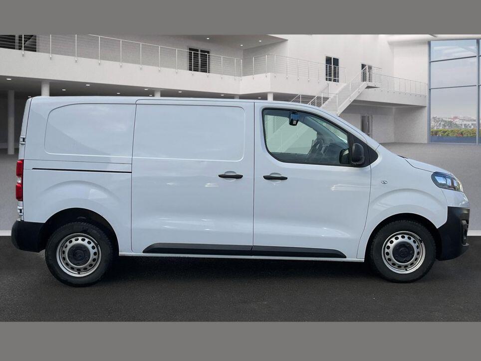 Used Vauxhall Vivaro 2023 for sale - 77495890: Photo 6