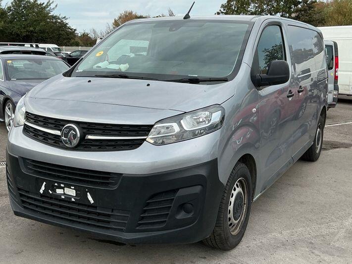 Used Vauxhall Vivaro 2023 for sale - 77229329: Photo 2