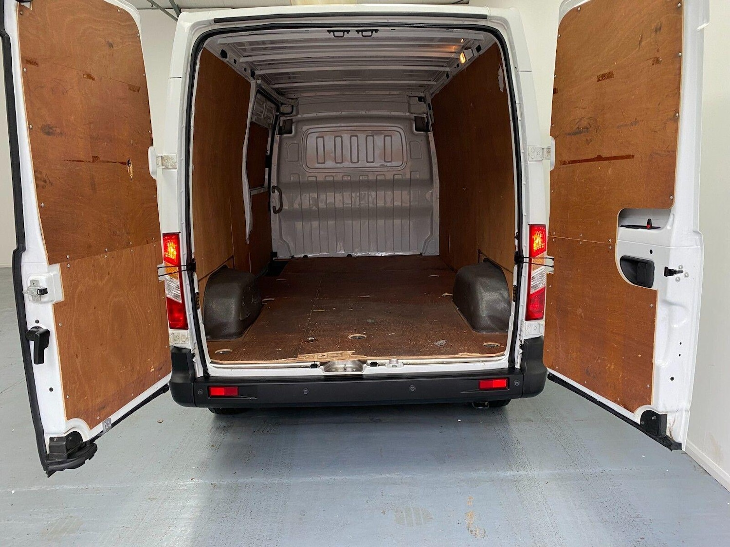 Used LDV EV80 2018 for sale - 75989856: Photo 9