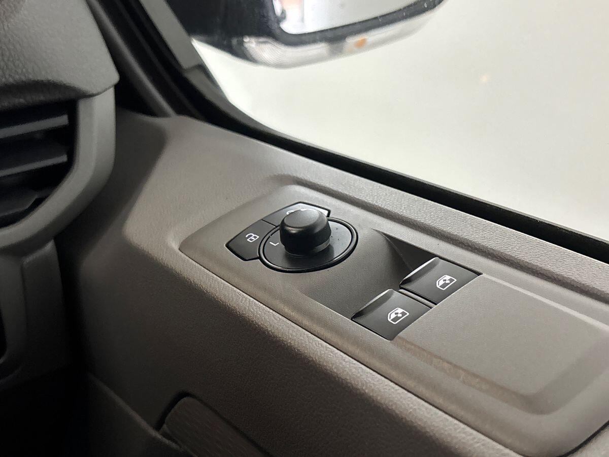 Used Volkswagen Transporter 2025 for sale - 77255154: Photo 21