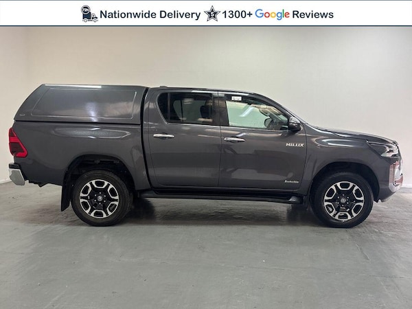 Used Toyota Hilux 2023 for sale - 76151392: Photo 3