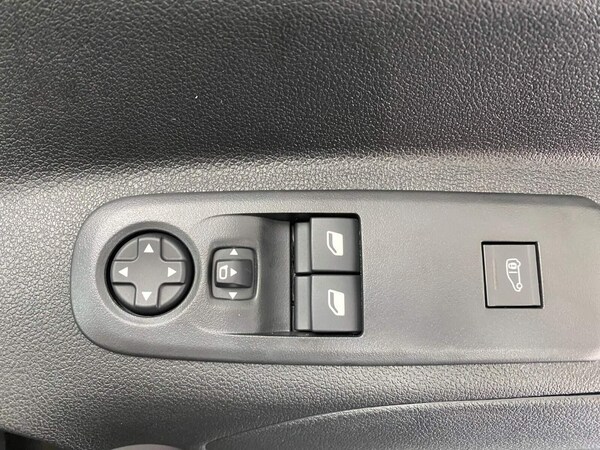 Used Citroen Berlingo 2023 for sale - 73329400: Photo 39