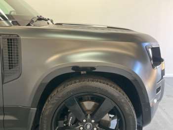Used Land Rover Defender 110 2023 for sale - 74136134: Photo