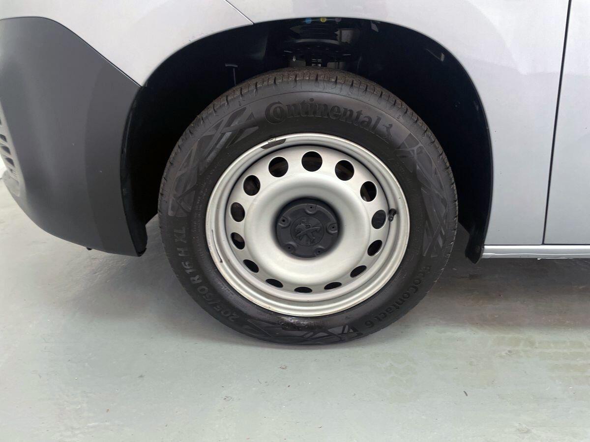 Used Peugeot Partner 2023 for sale - 75334219: Photo 26