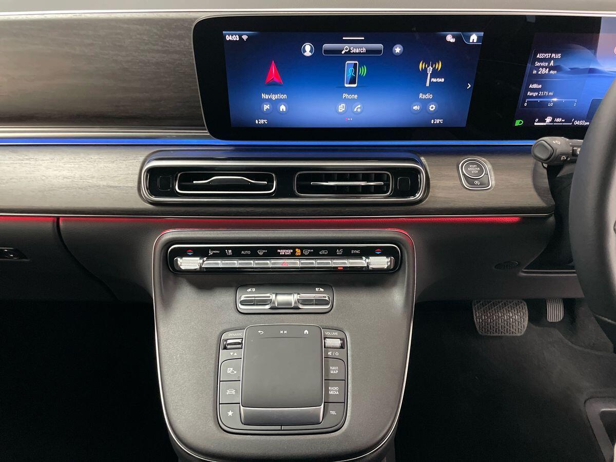 Used Mercedes-Benz V-Class 2024 for sale - 76349585: Photo 17