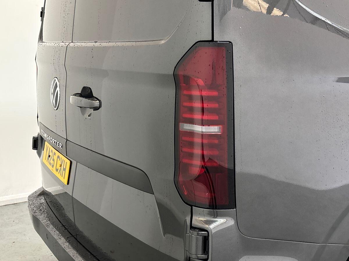 Used Volkswagen Transporter 2025 for sale - 77970546: Photo 33