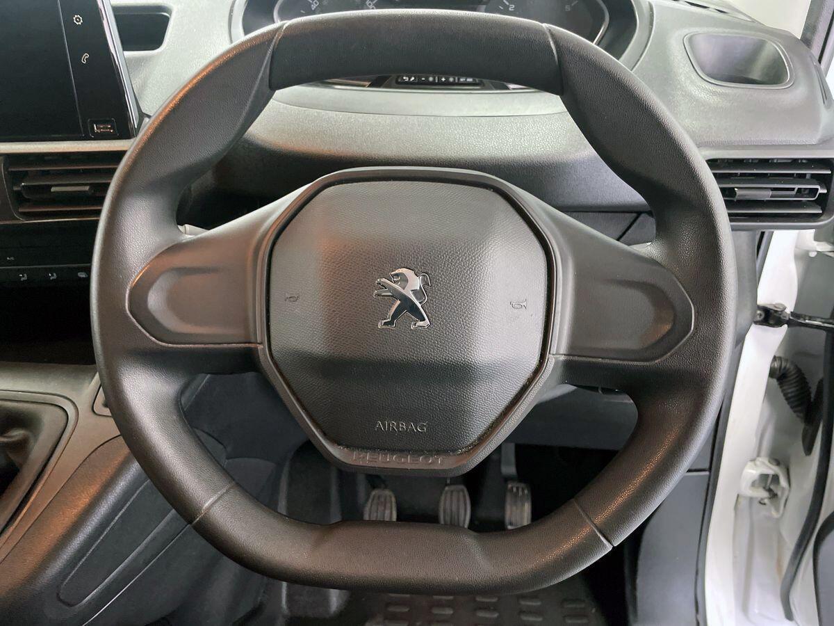 Used Peugeot Partner 2023 for sale - 75334689: Photo 14