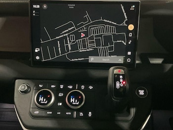 Used Land Rover Defender 90 2024 for sale - 77412338: Photo