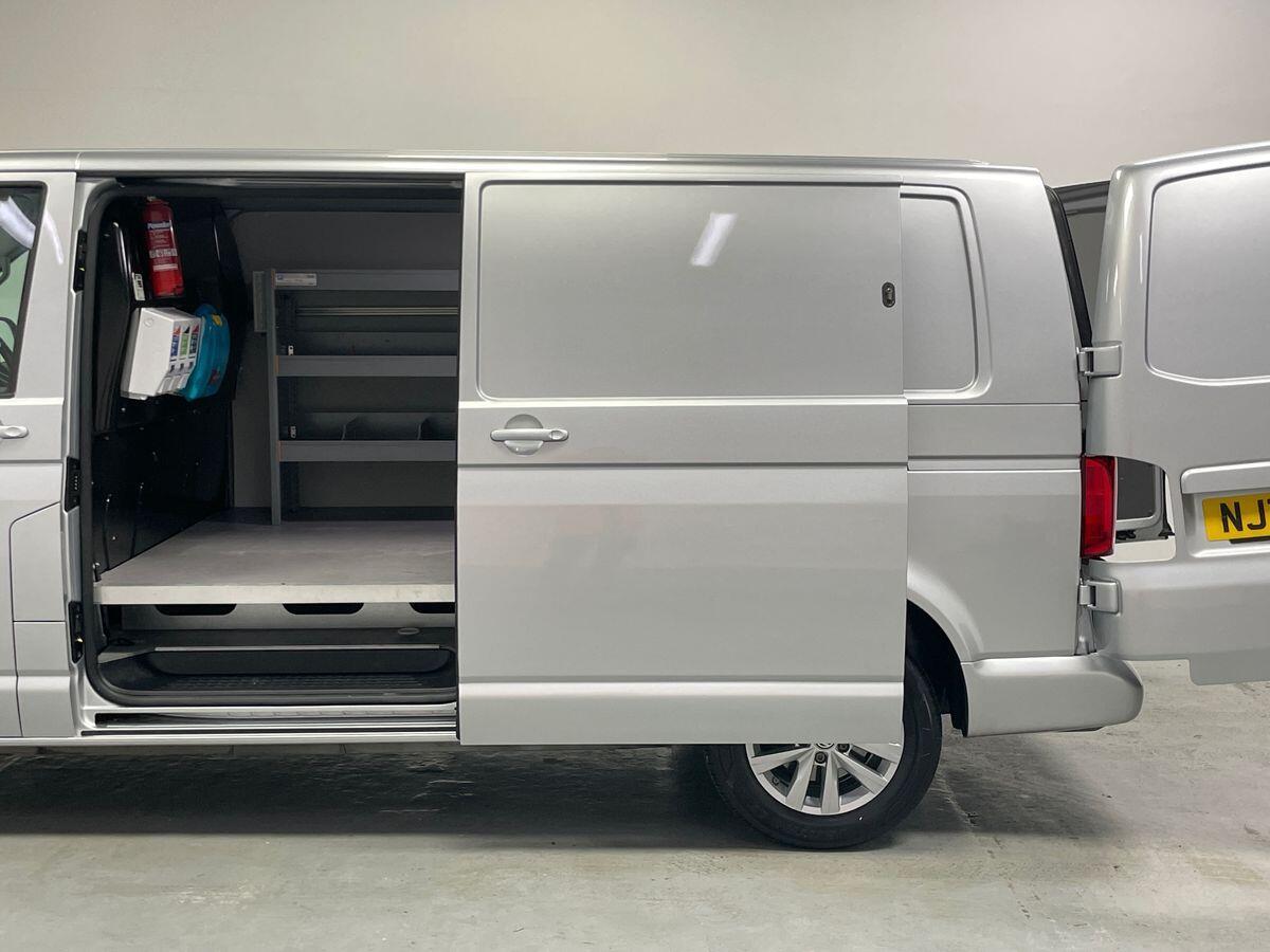 Used Volkswagen Transporter 2020 for sale - 77029037: Photo 21