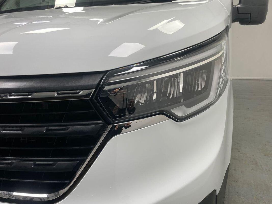 Used Renault Trafic E-Tech for sale - 77015298: Photo 24