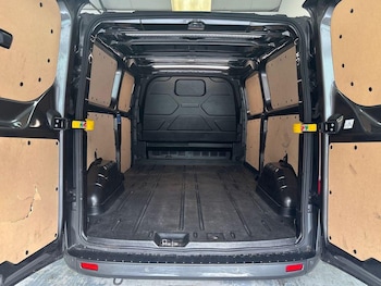 Used Ford Transit Custom 2022 for sale - 76991800: Photo