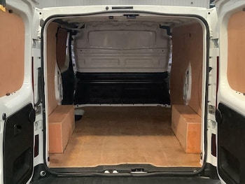 Used Renault Trafic 2023 for sale - 76839857: Photo