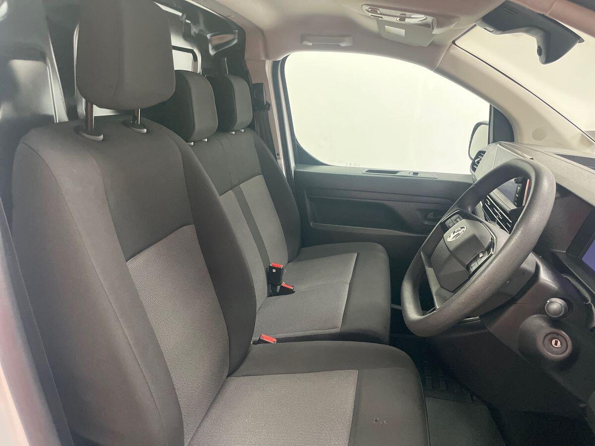 Used Vauxhall Vivaro 2024 for sale - 77229327: Photo 13