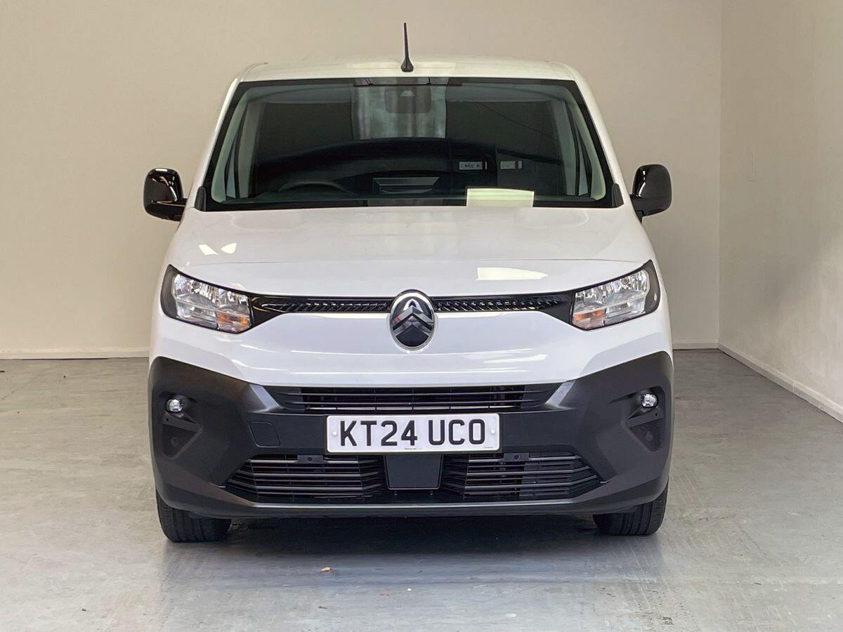 Used Citroen Berlingo 2024 for sale - 76425366: Photo 2