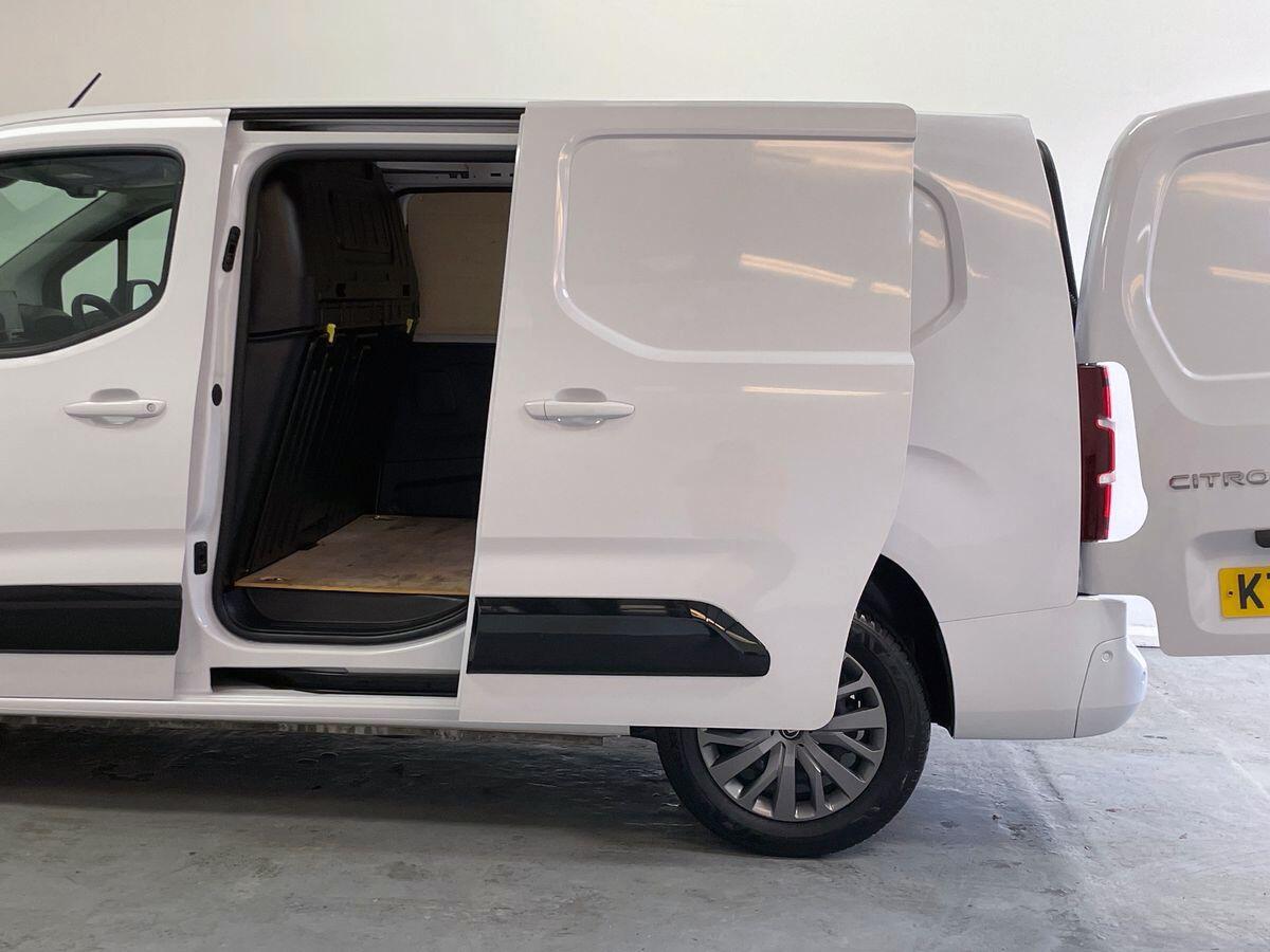 Used Citroen Berlingo 2024 for sale - 76424179: Photo 20