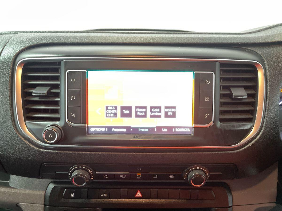 Used Citroen Dispatch 2022 for sale - 76991831: Photo 17