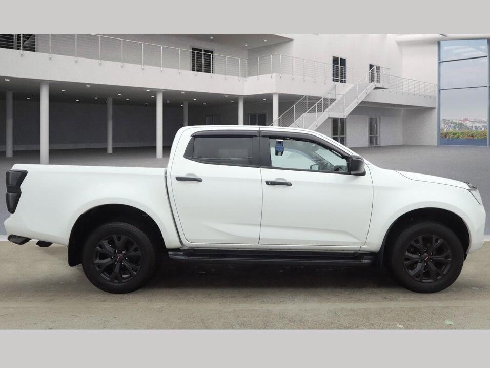 Used Isuzu D-Max 2023 for sale - 77278841: Photo 4