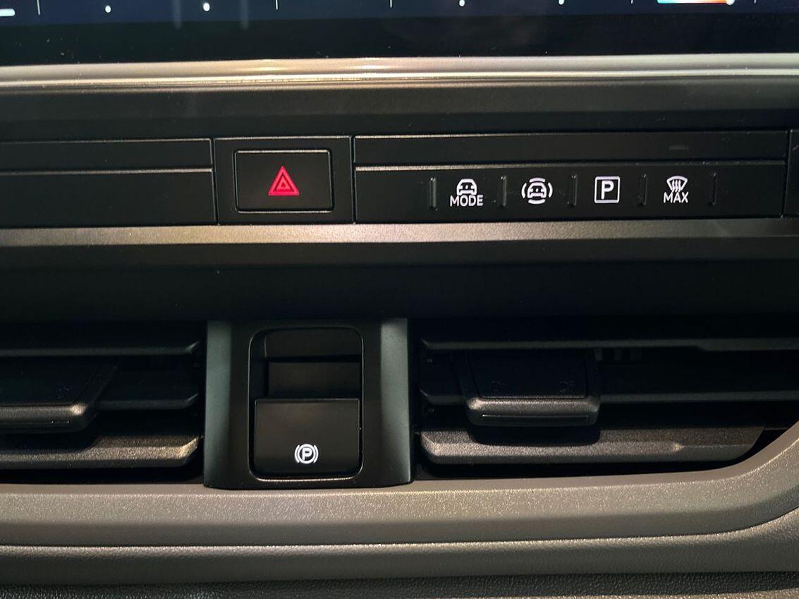 Used Volkswagen Transporter 2025 for sale - 77255135: Photo 19