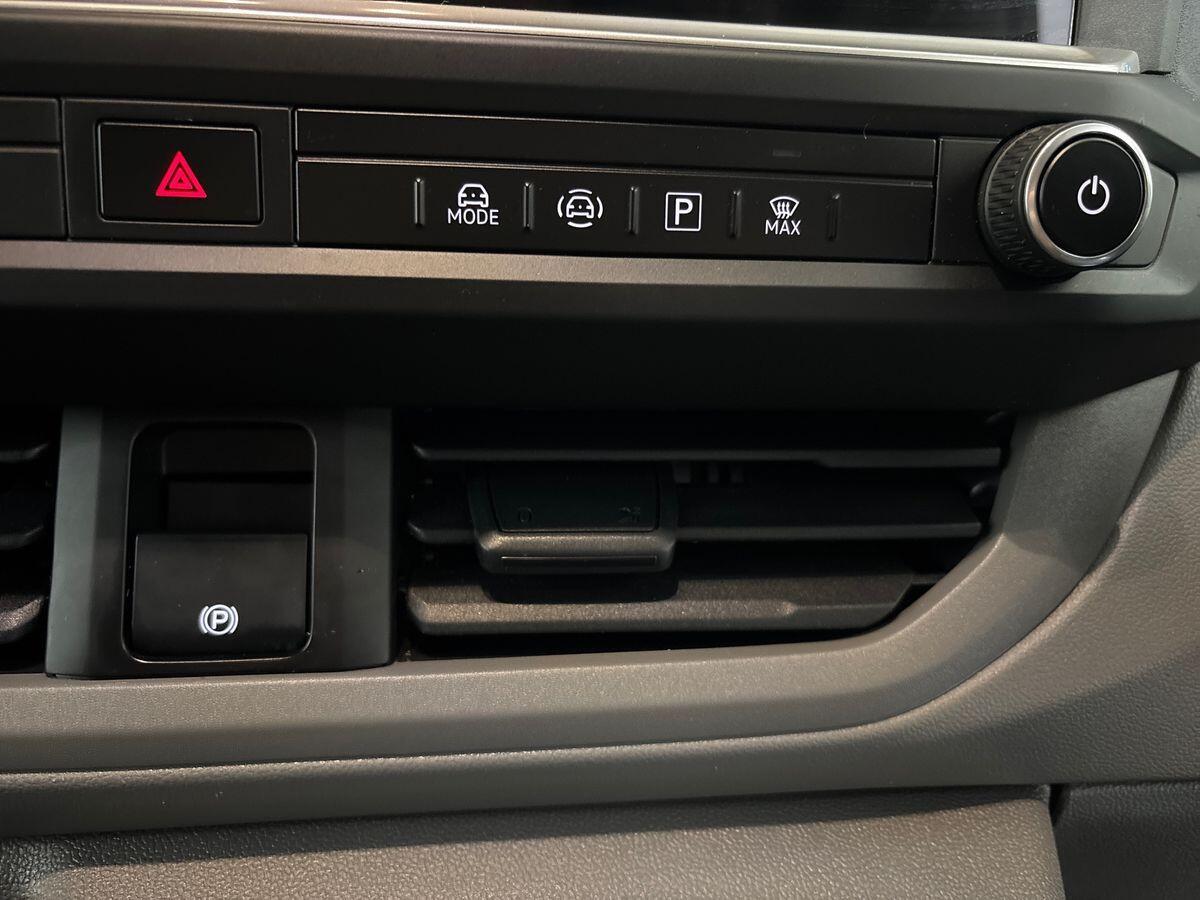 Used Volkswagen Transporter 2025 for sale - 77344738: Photo 27