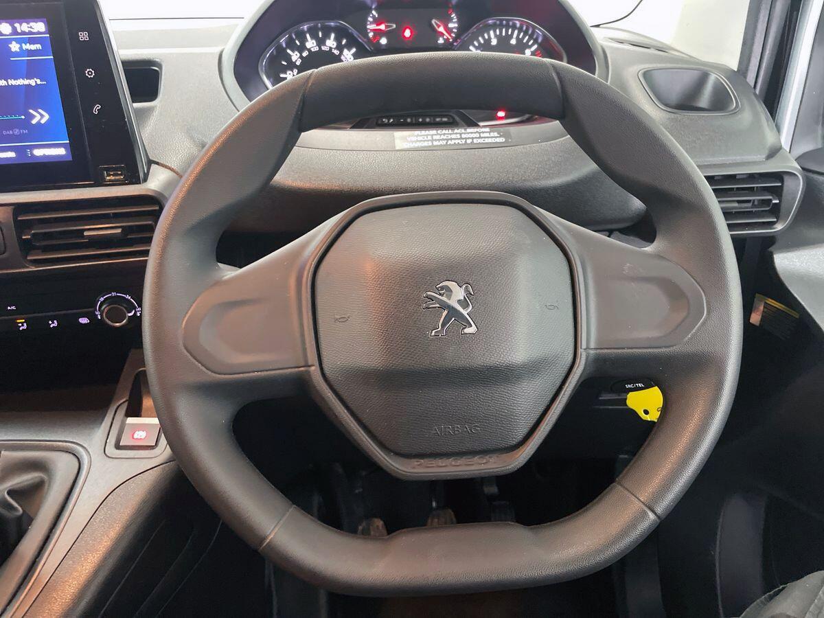 Used Peugeot Partner 2023 for sale - 76988001: Photo 14