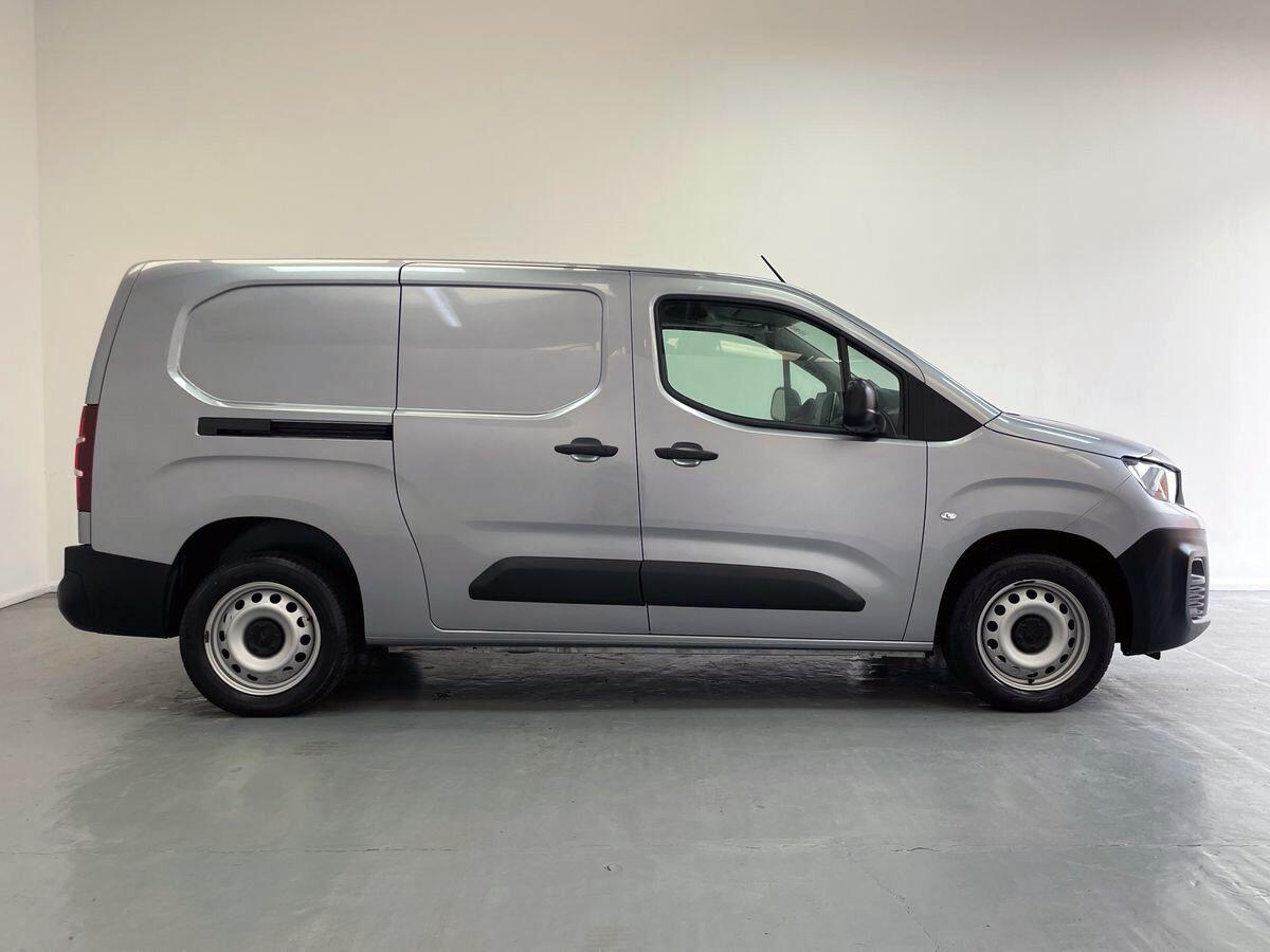 Used Peugeot Partner 2023 for sale - 76988001: Photo 3