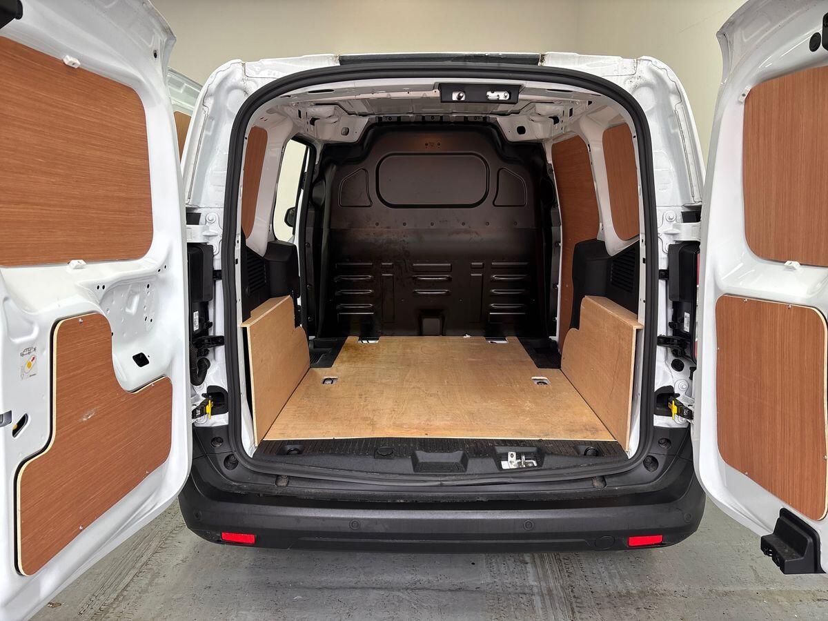 Used Ford Transit Courier for sale - 77695920: Photo 8