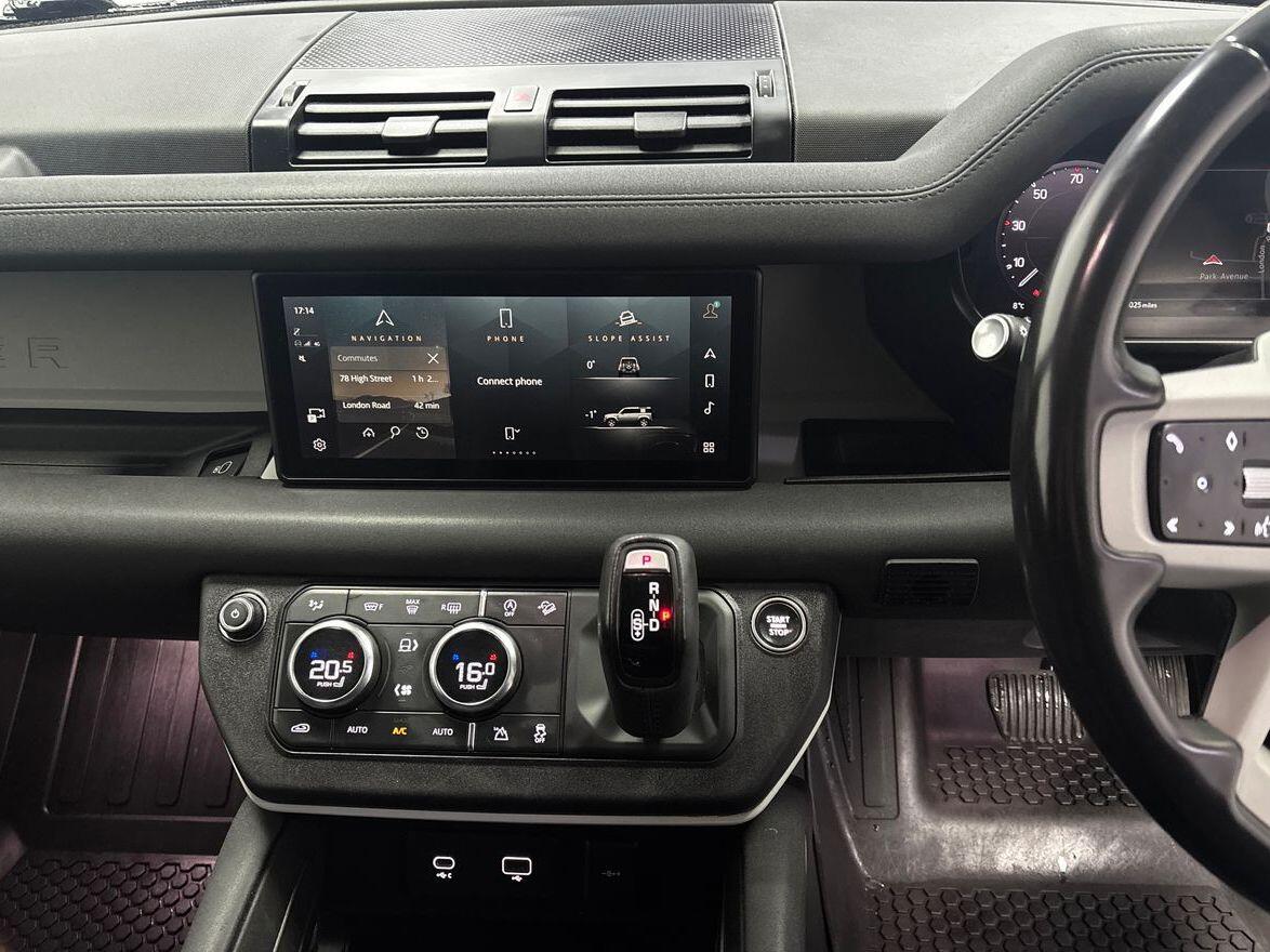 Used Land Rover Defender 110 2023 for sale - 76996541: Photo 17