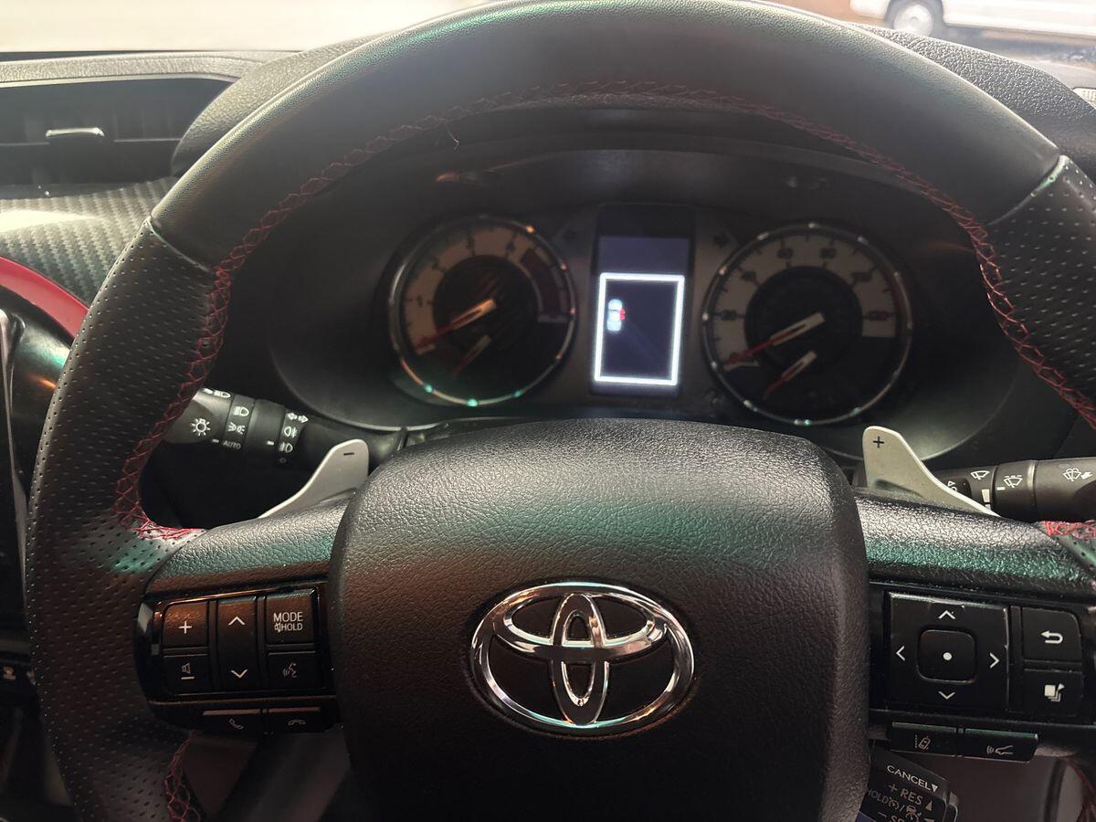 Used Toyota Hilux 2023 for sale - 77574787: Photo 13