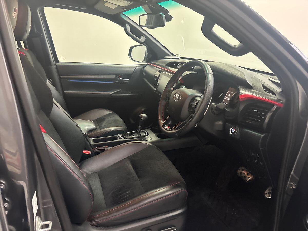 Used Toyota Hilux 2023 for sale - 77574787: Photo 9