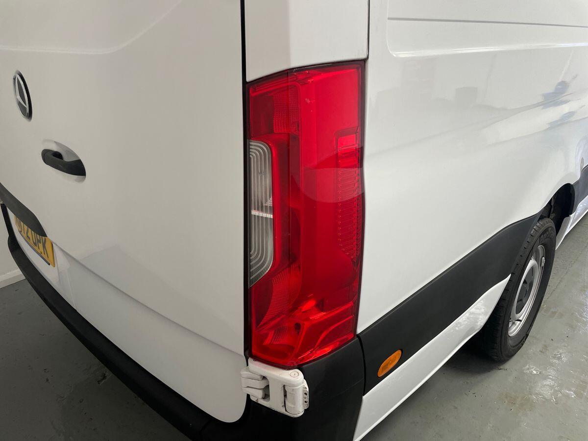 Used Mercedes-Benz Sprinter 2023 for sale - 77924941: Photo 27