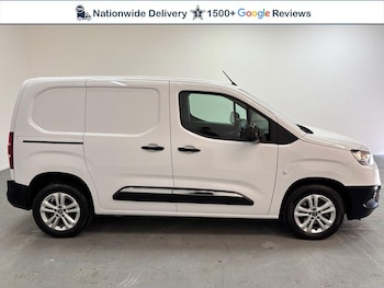 Used Toyota ProAce 2024 for sale - 78601759: Photo