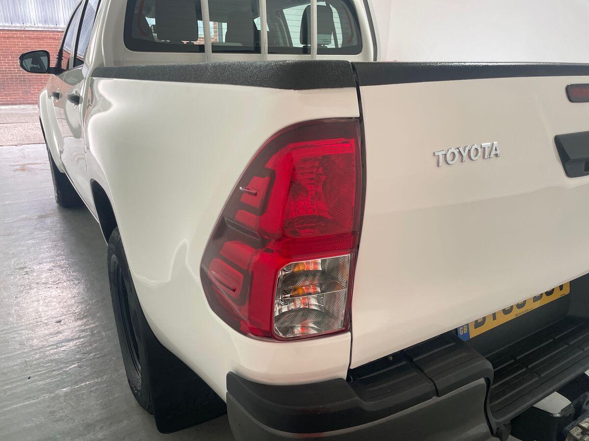 Used Toyota Hilux 2020 for sale - 76499307: Photo 22
