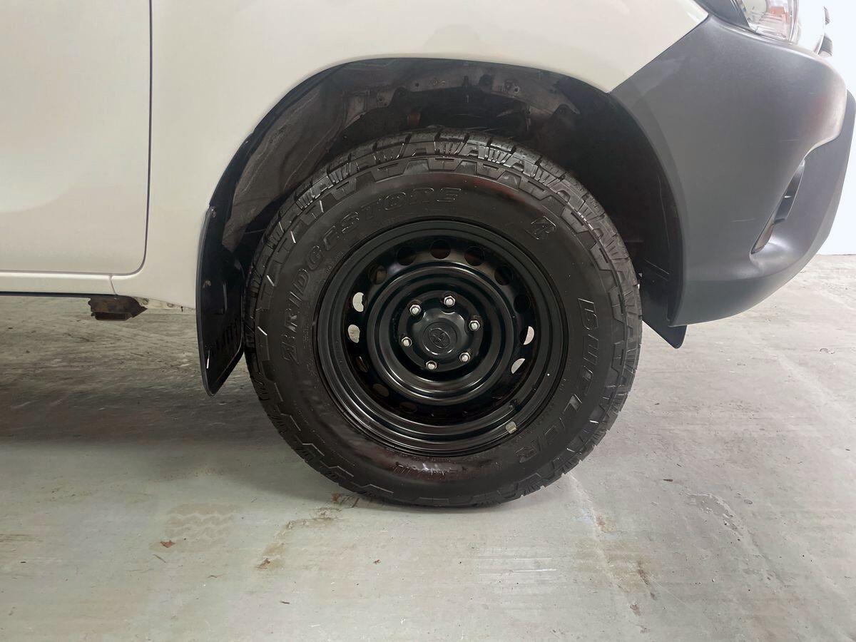 Used Toyota Hilux 2020 for sale - 76499307: Photo 24