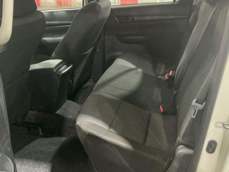 Used Toyota Hilux 2020 for sale - 76499307: Photo 7